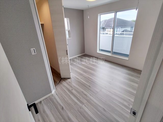 【寝室】の画像