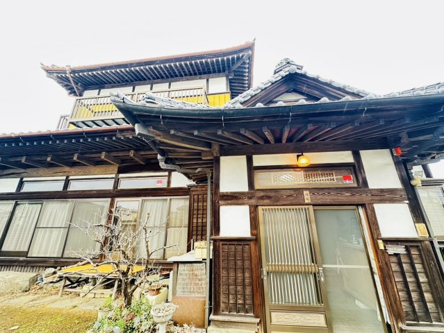 石岡市石岡　《古民家風》中古戸建