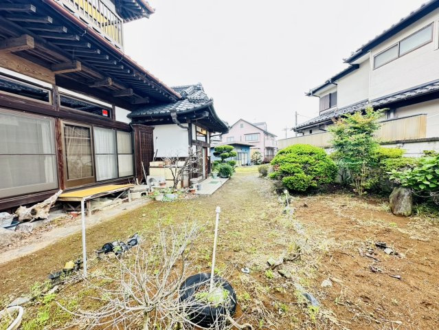 石岡市石岡　《古民家風》中古戸建の庭