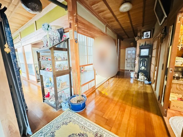 石岡市石岡　《古民家風》中古戸建の内装