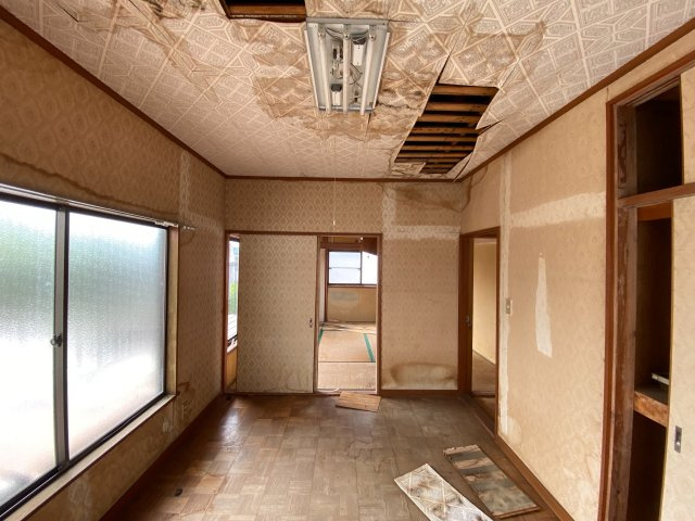 【5LDK】　土浦市東崎町　中古戸建の内装