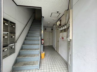 【その他】 | ハイアイランド | 共用階段