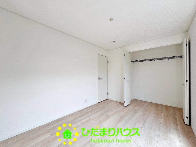 久喜市吉羽第8　新築一戸建て　03　クレイドルガーデンの収納|大きな収納が完備されております。