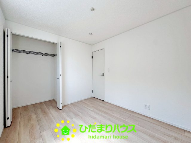 久喜市吉羽第8　新築一戸建て　03　クレイドルガーデンの収納|大きな収納を完備しております。