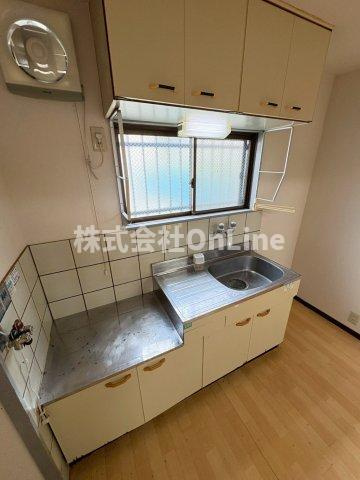 ピースハイツ長堂B棟のキッチン