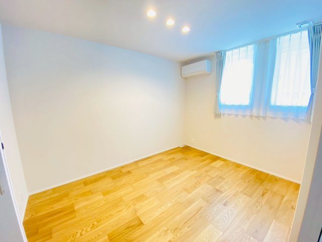 事業用/菊陽町/原水13号地の洋室