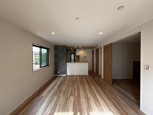 【居間・リビング】