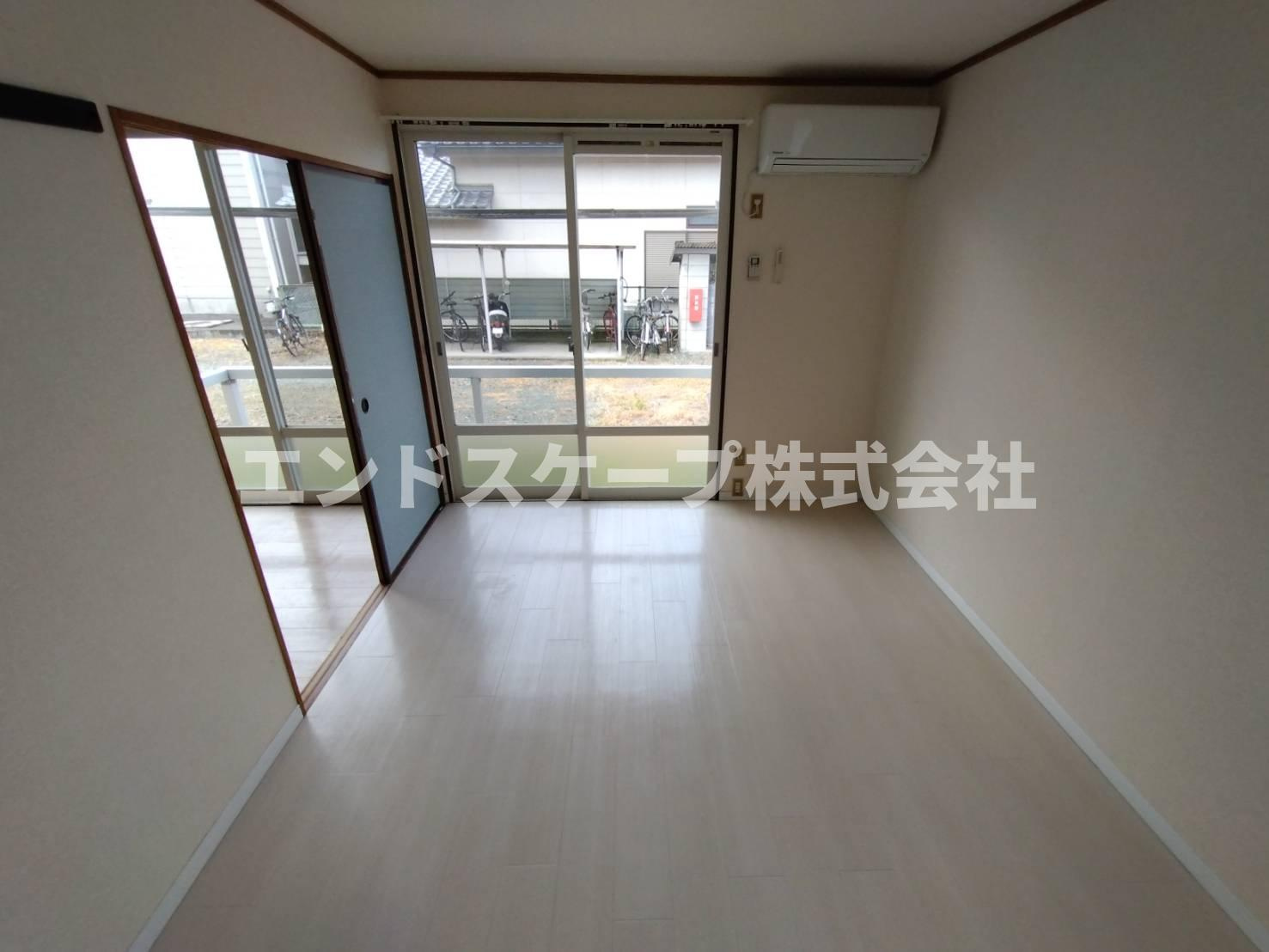 コーポ七曲り　Ａの居間・リビング|高崎、前橋のお部屋探しはエンドスケープまで！お客様の理想お聞かせ下さい♪