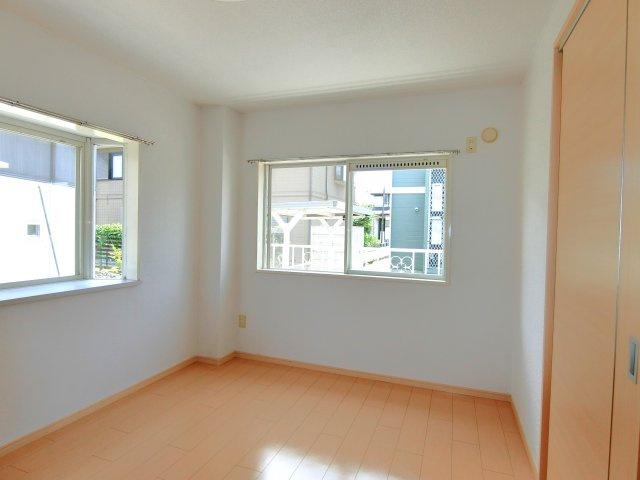 Merciみずほ台Ⅱ－Bの洋室