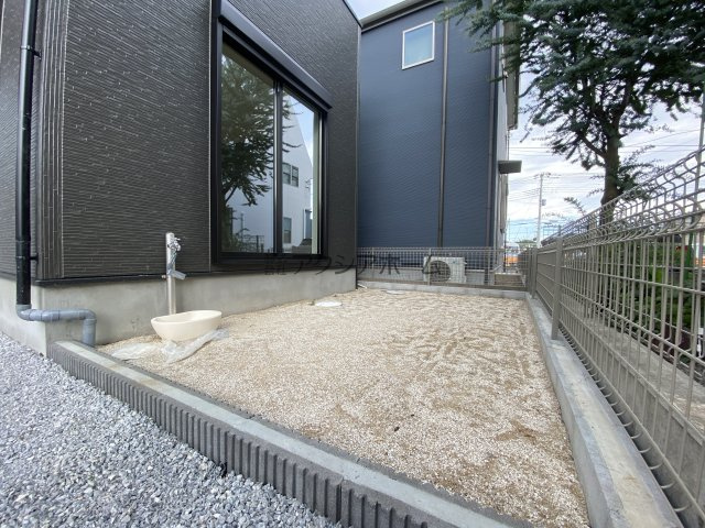 入間市扇台2丁目・全1棟　新築一戸建　～WIC付き～の庭