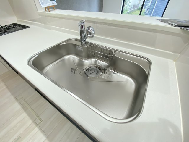 入間市扇台2丁目・全1棟　新築一戸建　～WIC付き～の設備|浄水器一体型水栓付シンク