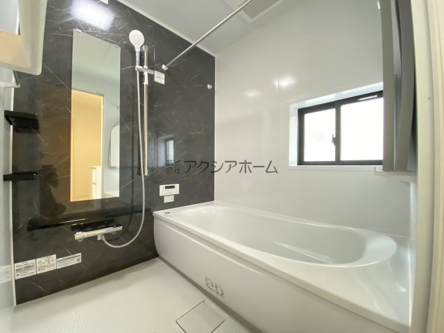 入間市扇台2丁目・全1棟　新築一戸建　～WIC付き～の浴室|1坪サイズ・浴室乾燥機付ユニットバス