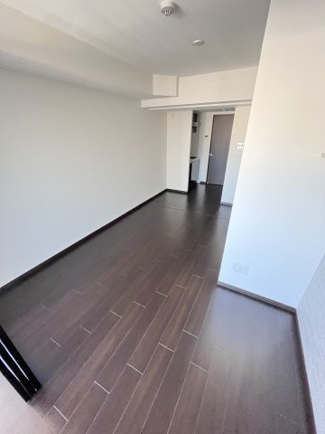 大阪市都島区中野町２丁目の賃貸マンションの居間・リビング
