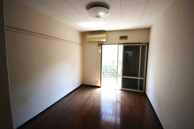 【洋室】 | コートヴィレッジ