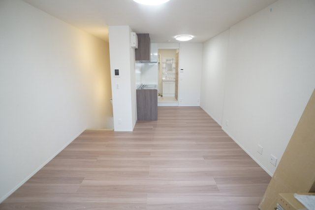 リベルテ逆瀬川の居間・リビング