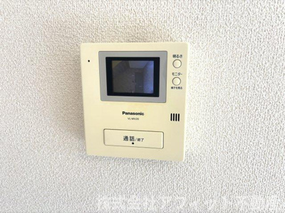 【セキュリティ】 | フォブール十三軒屋 | TV付インターホン