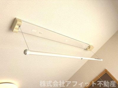 【その他】 | フォブール十三軒屋 | 室内物干し