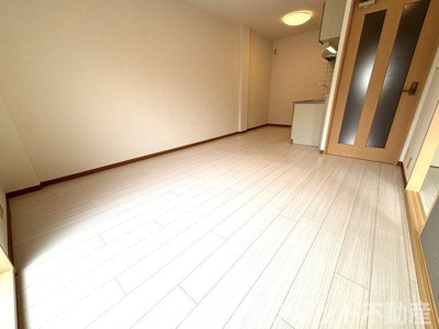【居間・リビング】 | フォブール十三軒屋 | DK9.8帖