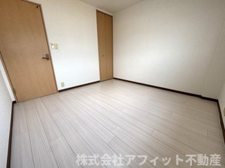 【寝室】 | フォブール十三軒屋 | 洋室6.2帖