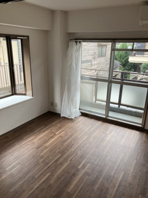 【洋室】 | メゾン・フォレスト