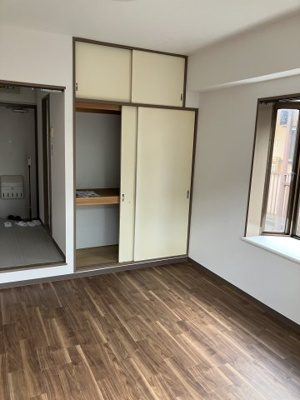 【洋室】 | メゾン・フォレスト