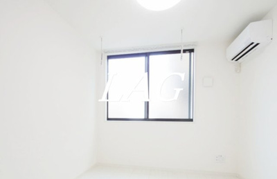 【居間・リビング】 | サザンロード国分寺 | 洋室のお部屋です。