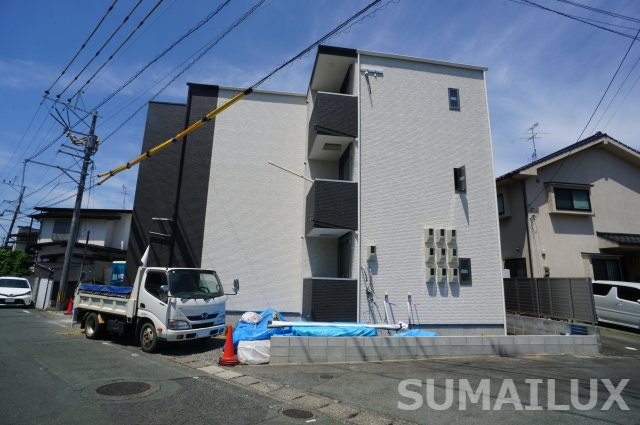 REGALEST東海学園前の外観