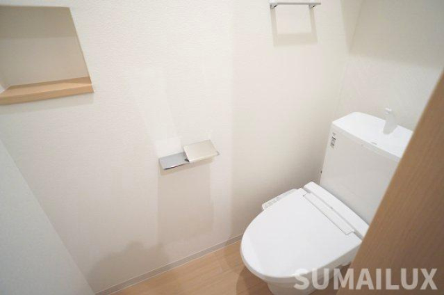 REGALEST東海学園前のトイレ|同施工会社の類似の画像となります。