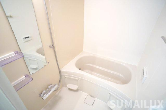 REGALEST東海学園前の浴室|同施工会社の類似の画像となります。
