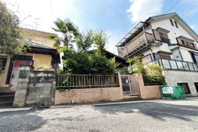 【外観】 | 宇治市木幡平尾　土地　注文住宅　建築条件なし | スーパー・コンビニ・ドラッグストアが徒歩10分圏内と近く生活便利な立地です。
《MOMOテラス》へも車で約6分と気軽にショッピングを楽しめます♪