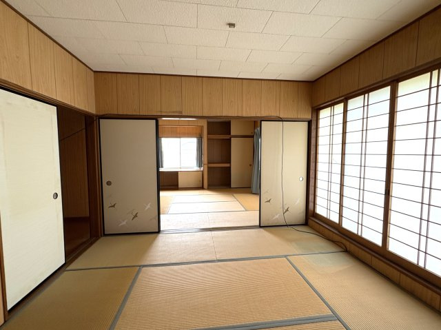 久喜青葉住居付店舗倉庫の和室|2F