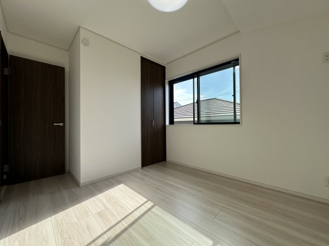 明石市朝霧町2丁目新築戸建の洋室
