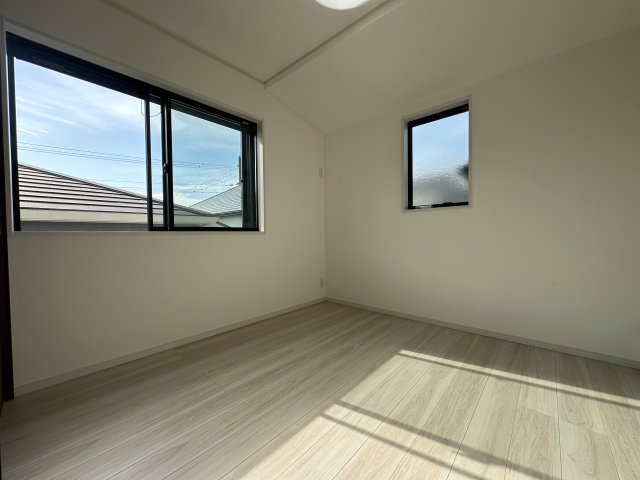 明石市朝霧町2丁目新築戸建の洋室