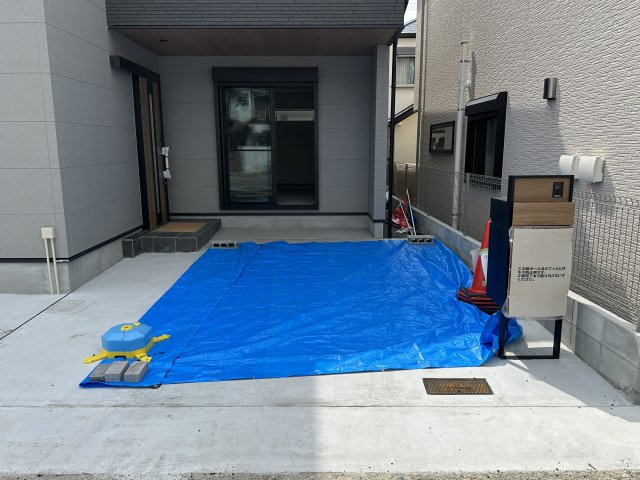 明石市朝霧町2丁目新築戸建の駐車場