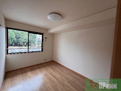 フロイデ山本の内装