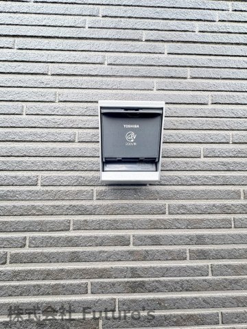 吉川市吉川2丁目　新築戸建　全3棟　2号棟の駐車場|EVコンセント付きのカースペースです