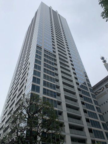 TOKYO TIMES TOWERの外観