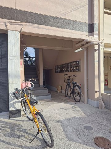 三和第7マンションのエントランス