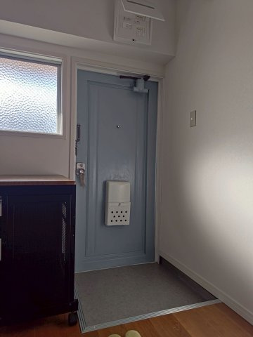 三和第7マンションの玄関