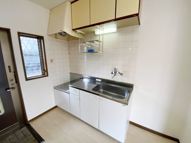 栄和ホームタウンのキッチン