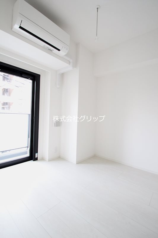 S-RESIDENCE横濱阪東橋の洋室