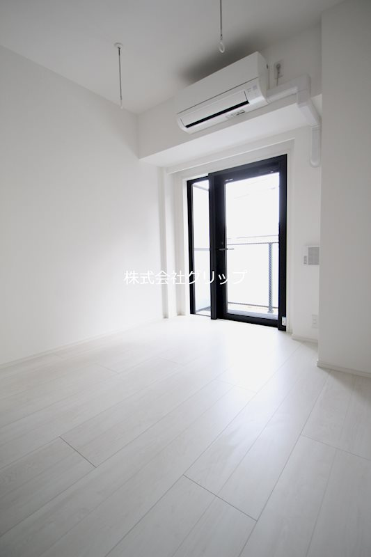 S-RESIDENCE横濱阪東橋の洋室