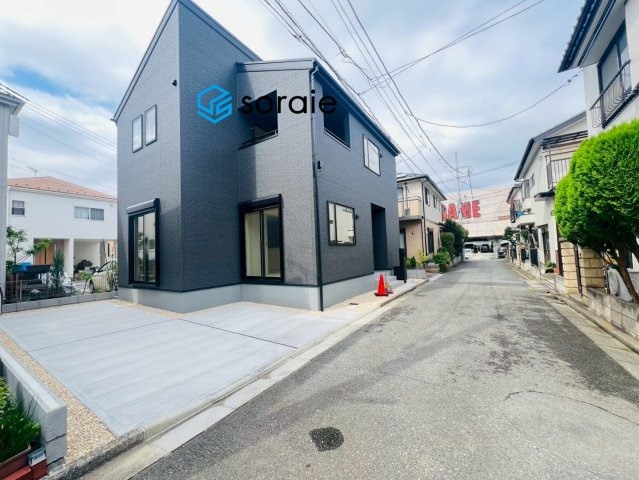 川越大仙波　リーブルガーデン　新築戸建の前面道路含む現地写真