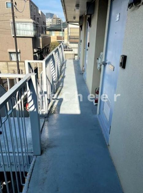 コーポけやきのエントランス