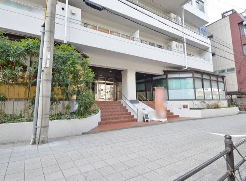 老松コープの外観