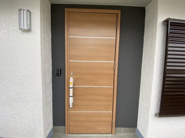 【玄関】 | 東区長嶺東8丁目