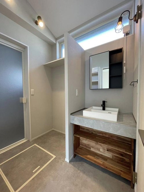 郷1丁目　中古戸建の洗面所