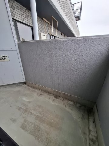 HACHIBUSE鳴尾のバルコニー