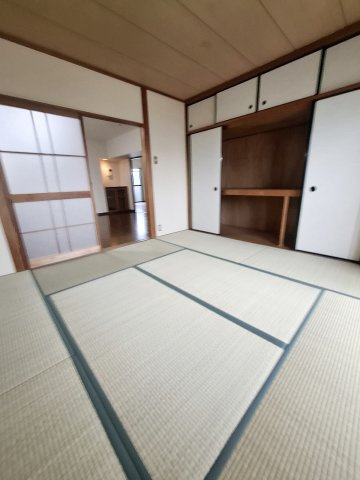 HACHIBUSE鳴尾の和室