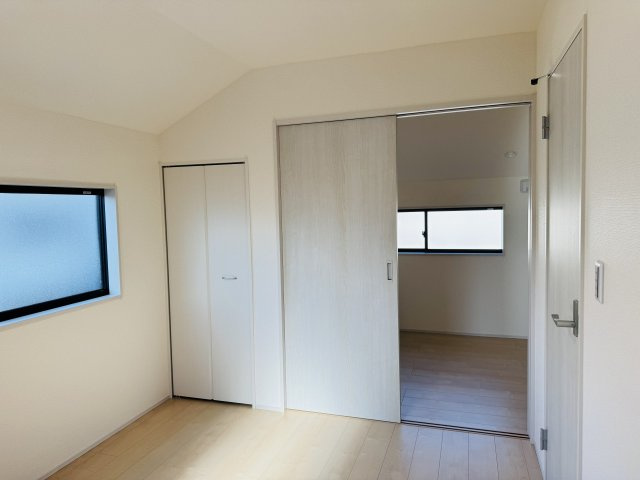 八王子市　泉町　新築一戸建て　８期の子供部屋|～2階6.0帖の洋室です～